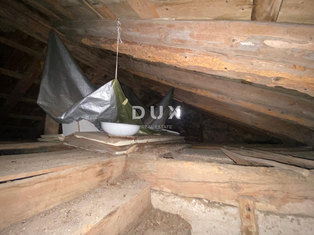 RIJEKA, KOSTRENA - casa indipendente + giardino con parcheggio e vista mare! OCCASIONE!