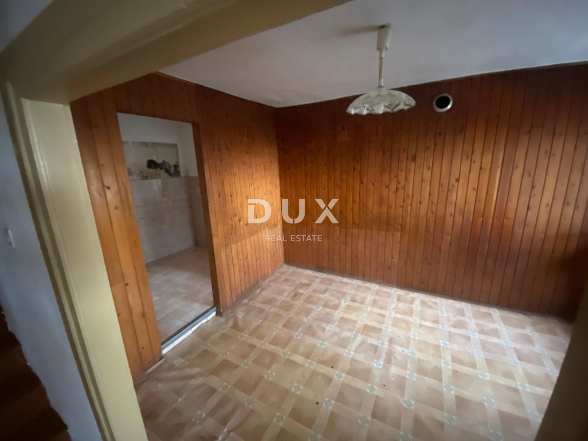 RIJEKA, KOSTRENA - casa indipendente + giardino con parcheggio e vista mare! OCCASIONE!