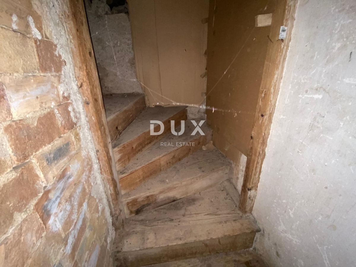 RIJEKA, KOSTRENA - casa indipendente + giardino con parcheggio e vista mare! OCCASIONE!