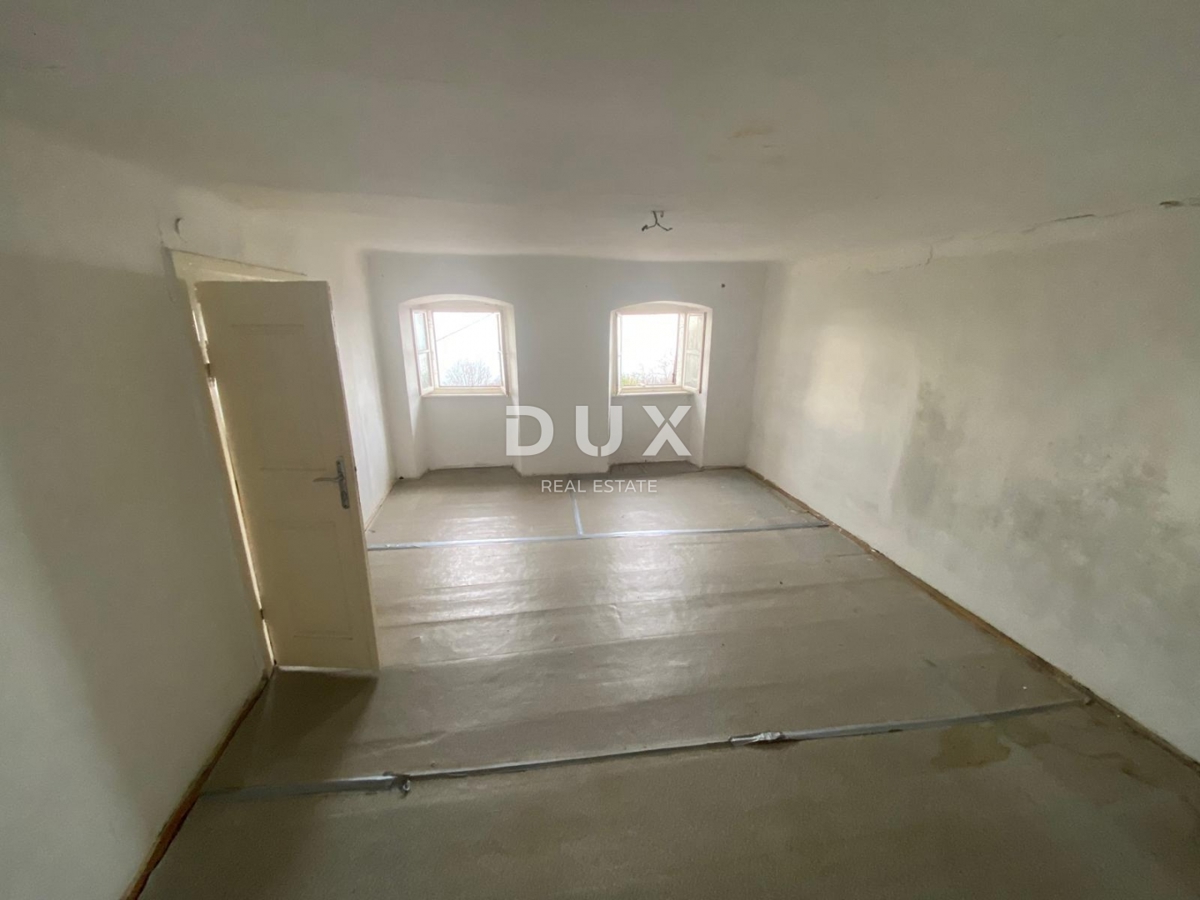 RIJEKA, KOSTRENA - casa indipendente + giardino con parcheggio e vista mare! OCCASIONE!