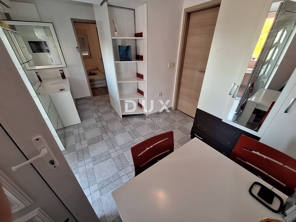 RIJEKA, BULEVARD - Appartamento con cortile privato e vista mare, ideale per vivere o investire