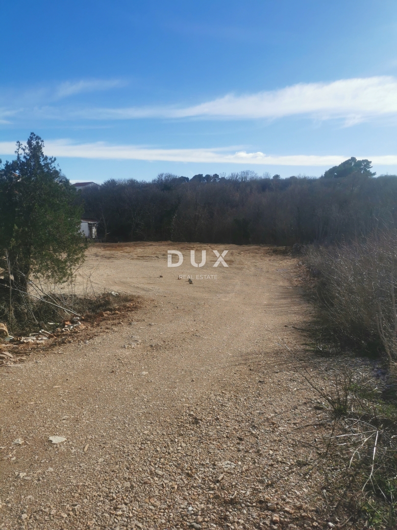 Terreno Lakmartin, Krk, 1.590m2