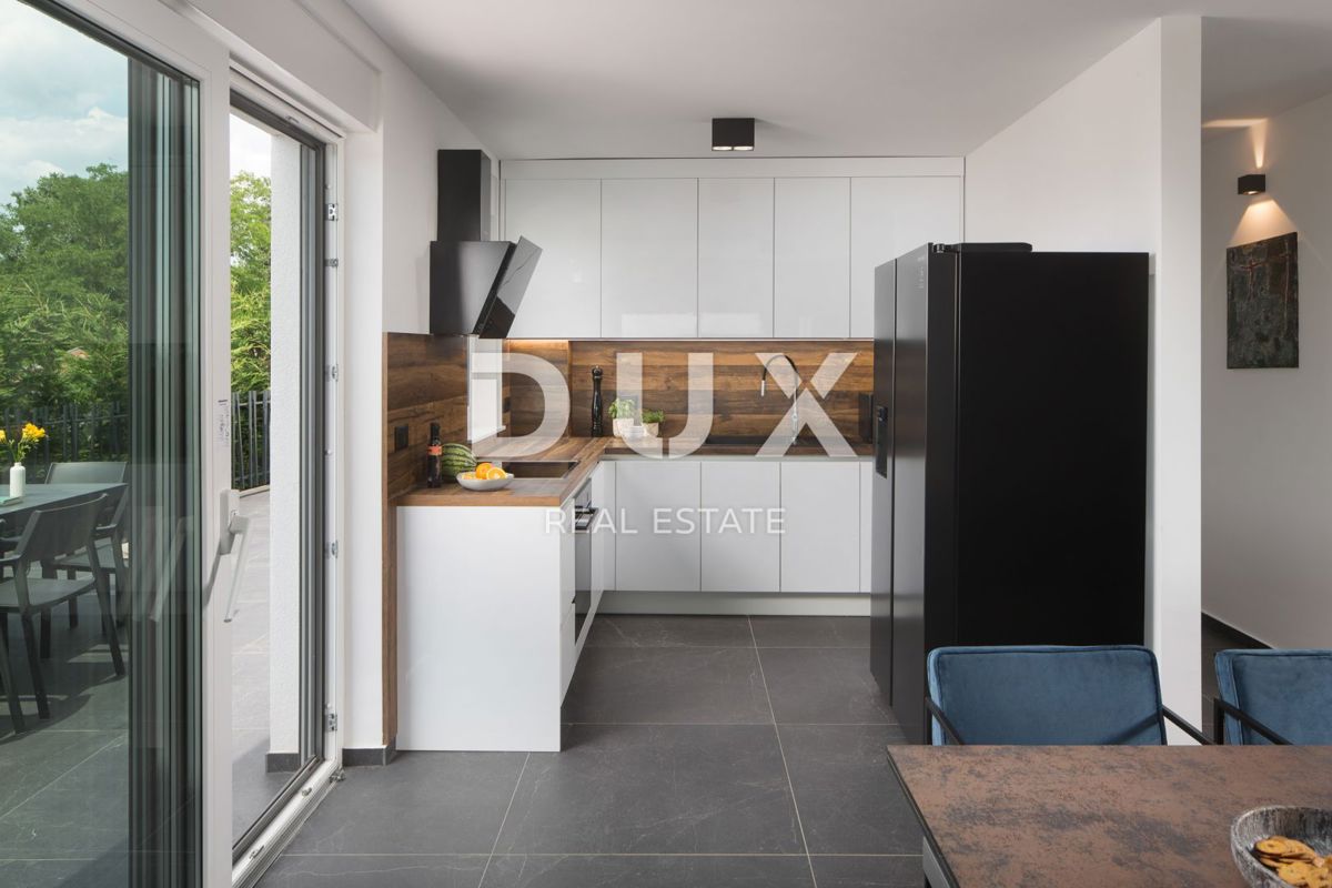 ISTRIA, VRSAR - Oasi privata con piscina e campo da tennis