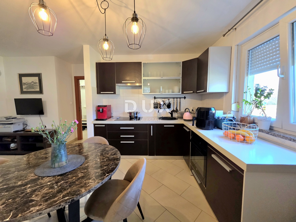 ISTRIA, POLA - Appartamento perfetto per famiglie con 2 camere da letto, in una posizione ricercata!