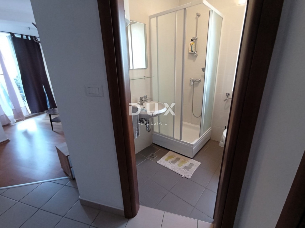 ISOLA DI KRK, CITTÀ DI KRK - Appartamento al piano terra con vista mare