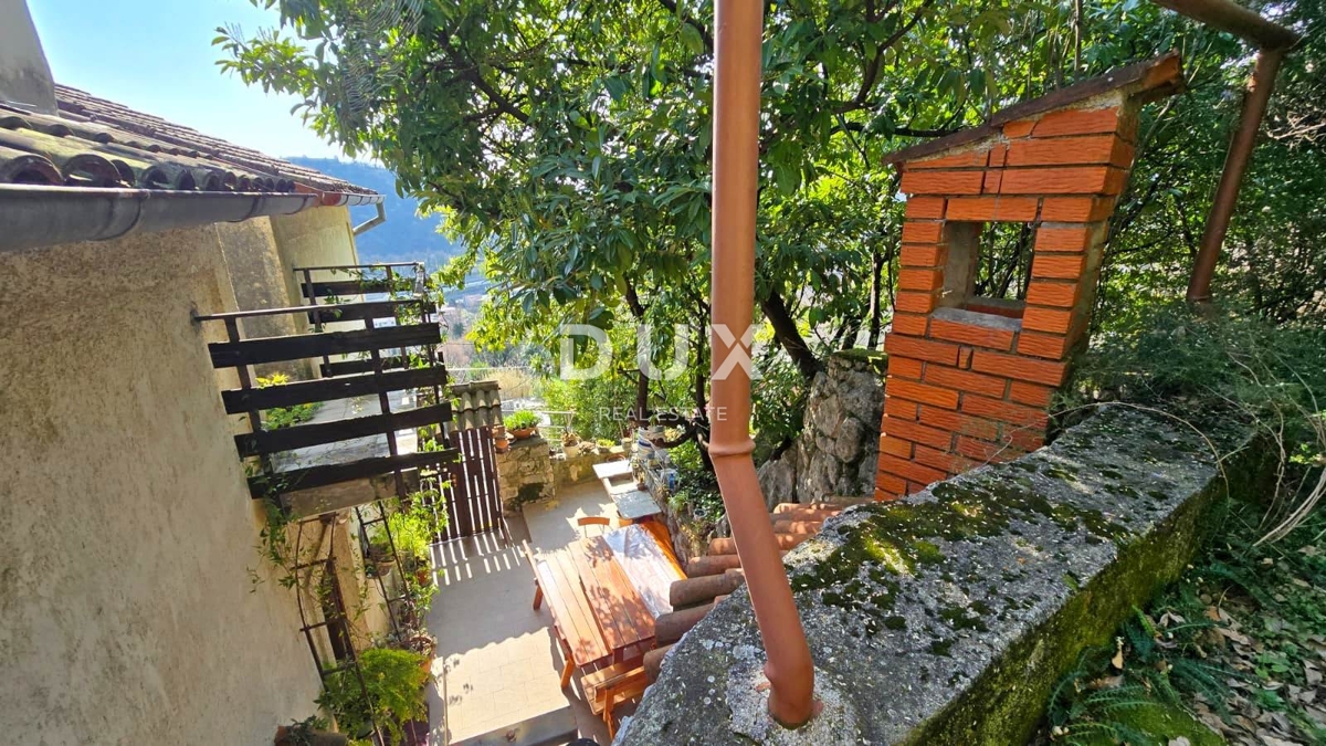 RIJEKA, SUŠAČKA DRAGA - Casa con giardino e vista, 95m²