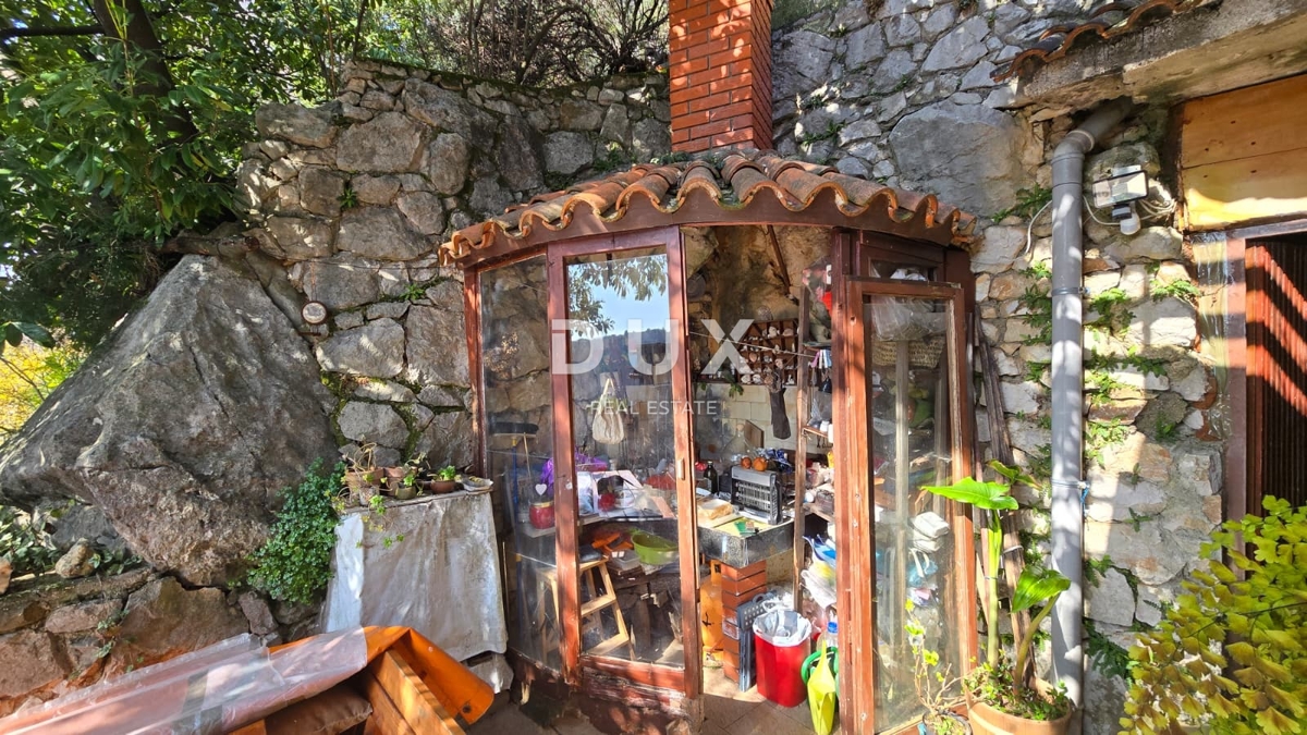 RIJEKA, SUŠAČKA DRAGA - Casa con giardino e vista, 95m²