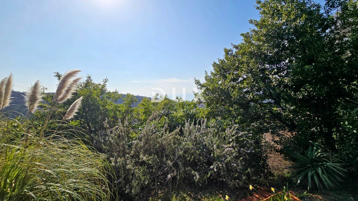 RIJEKA, SUŠAČKA DRAGA - Casa con giardino e vista, 95m²