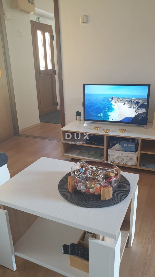 ČAVLE, CERNIK - 1 camera da letto + soggiorno, 50 m2 vicino al centro con una taverna di 50 m2 e posto auto