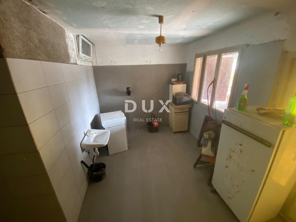 Casa Tupljak, Pićan, 75m2