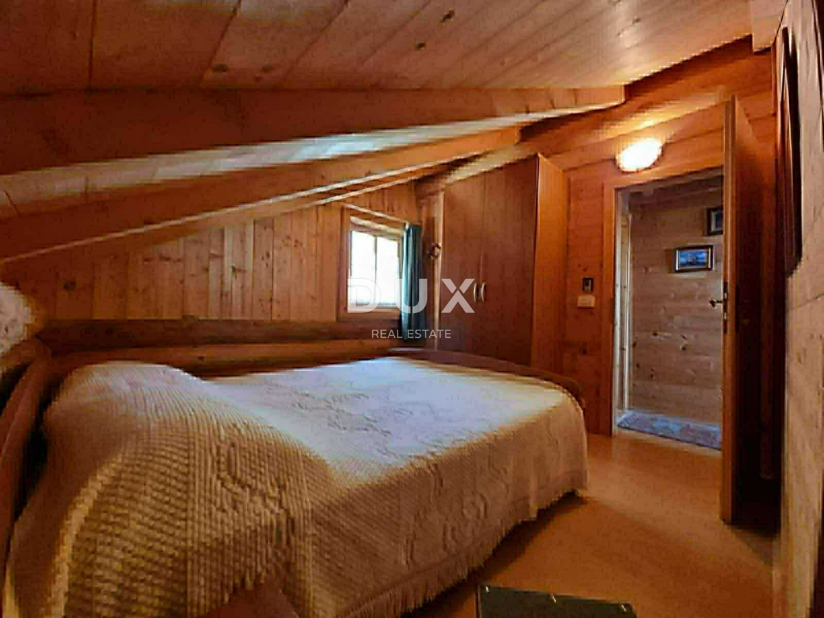 ISTRIA, KAŠTELIR - Casa con vista mare