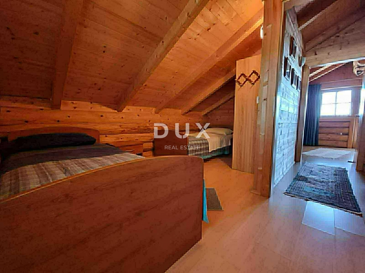 ISTRIA, KAŠTELIR - Casa con vista mare