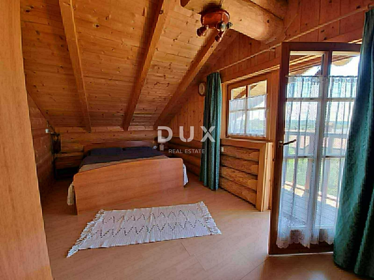 ISTRIA, KAŠTELIR - Casa con vista mare