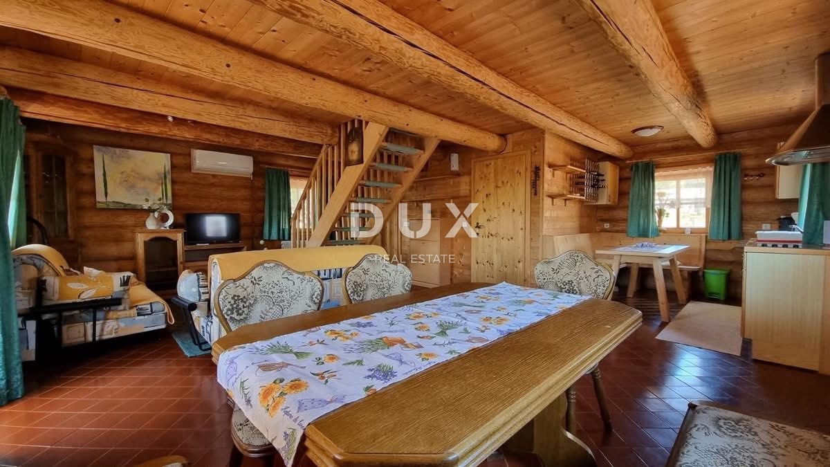 ISTRIA, KAŠTELIR - Casa con vista mare