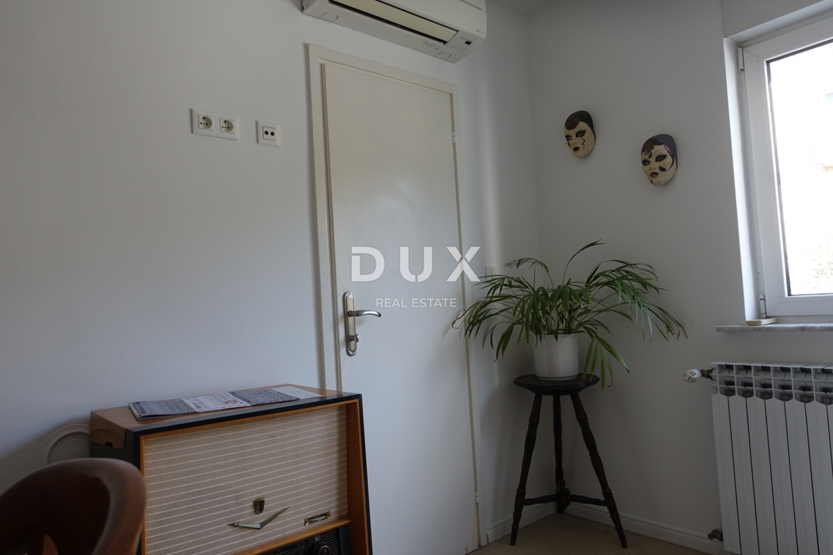 OPATIJA, OPATIJA - Appartamento di 130 m2 in una villa austro-ungarica con parcheggio di 60 m2