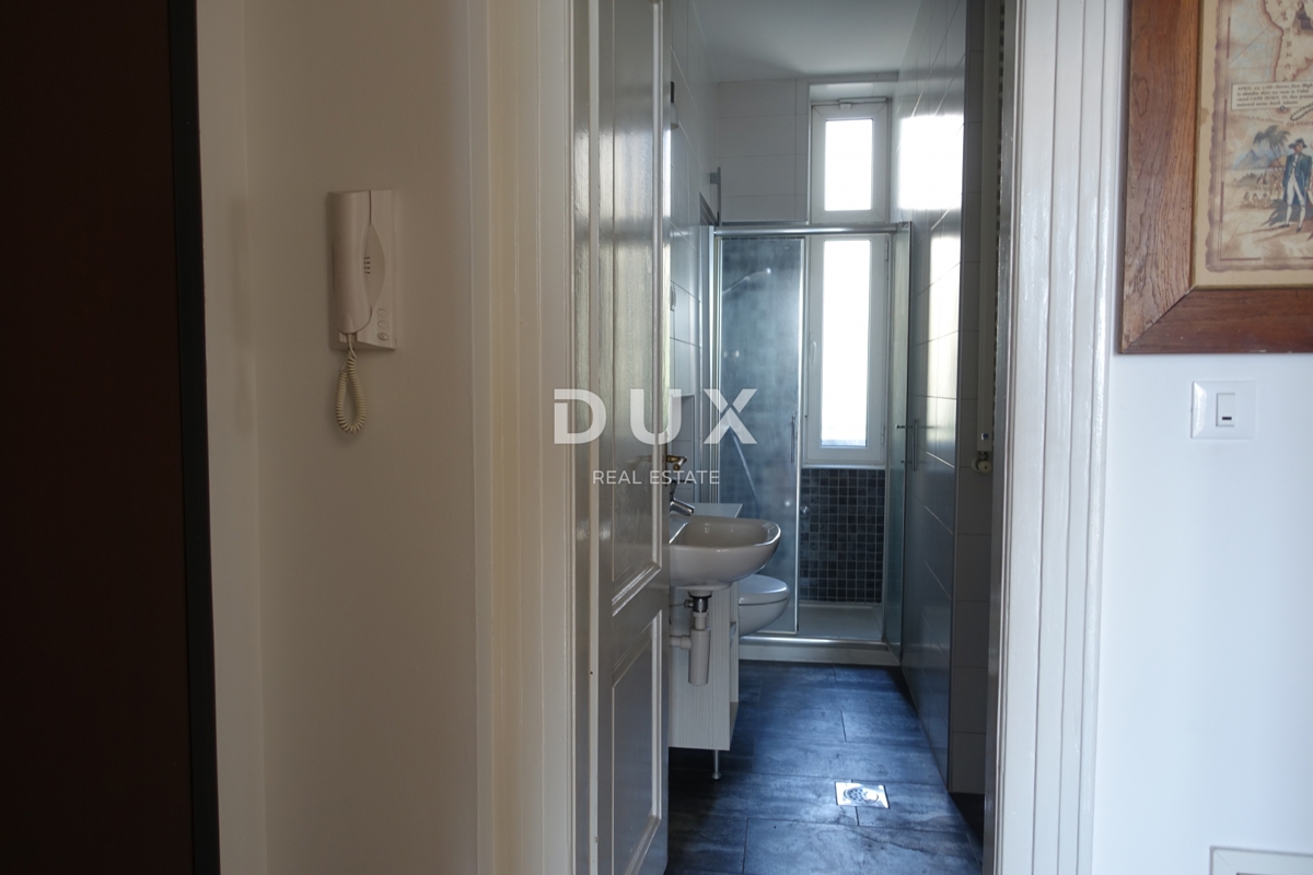 OPATIJA, OPATIJA - Appartamento di 130 m2 in una villa austro-ungarica con parcheggio di 60 m2