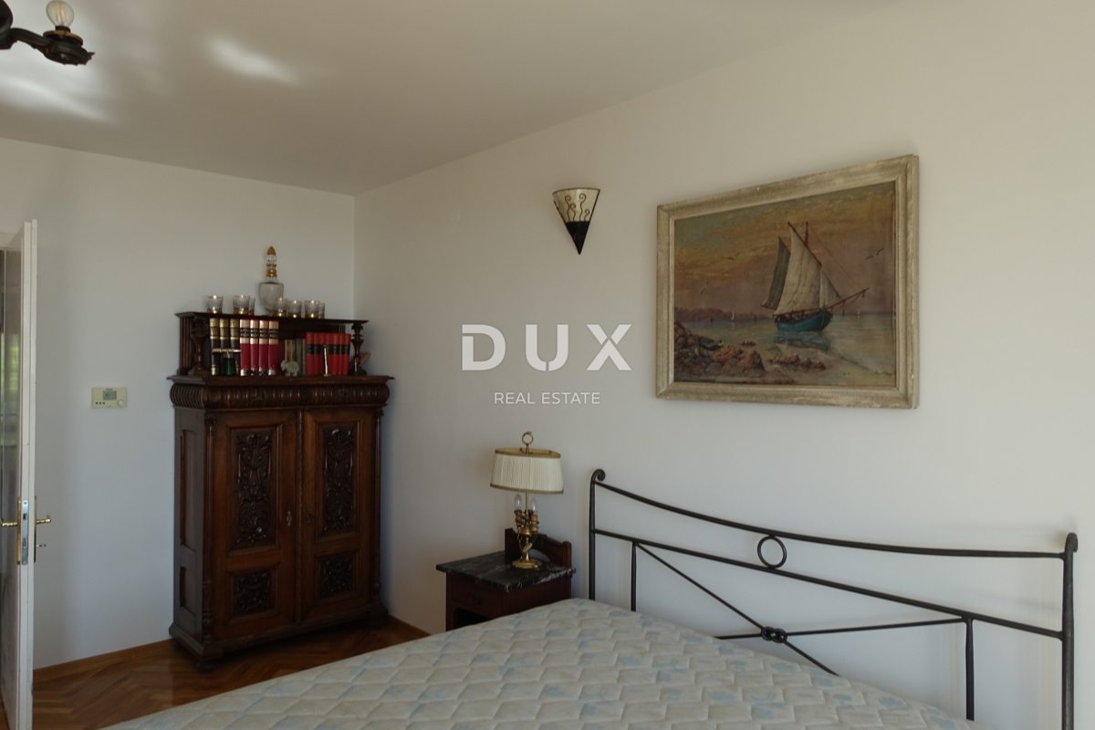 OPATIJA, OPATIJA - Appartamento di 130 m2 in una villa austro-ungarica con parcheggio di 60 m2