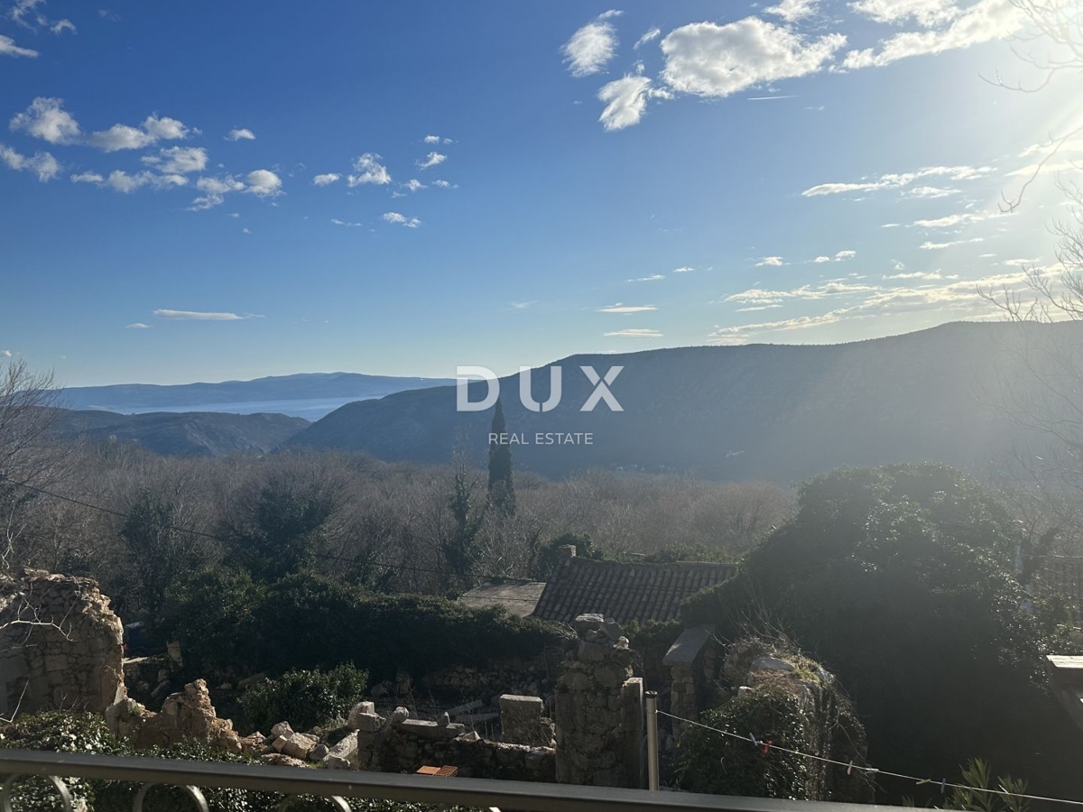 CRIKVENICA, BELGRADO - due appartamenti con vista mare + cortile + casa da ristrutturare! OCCASIONE IMPERDIBILE!!!