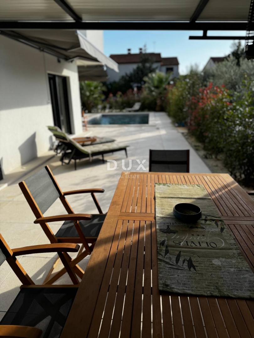 ISTRIA, POLA - Appartamento al piano terra con giardino privato e piscina!