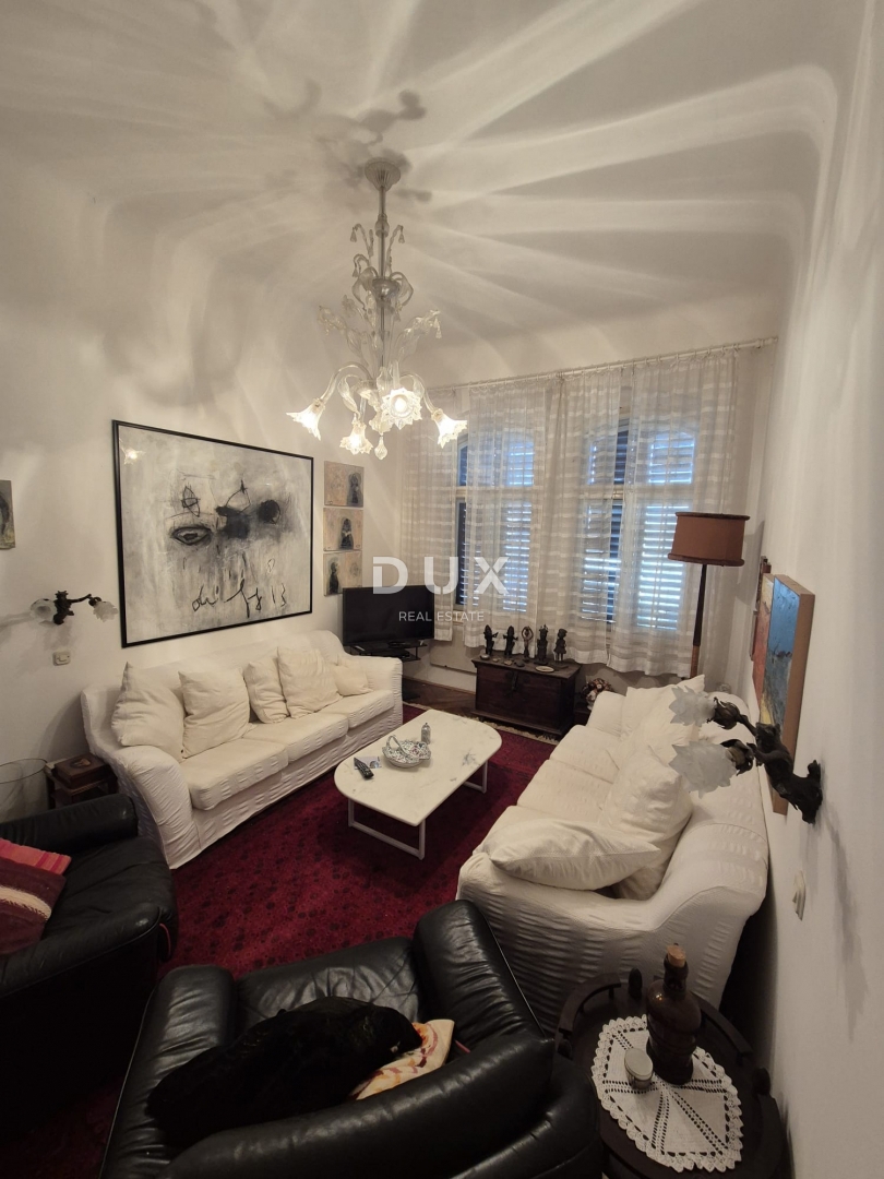 ISTRIA, POLA - Appartamento in stile austro-ungarico di grande pregio