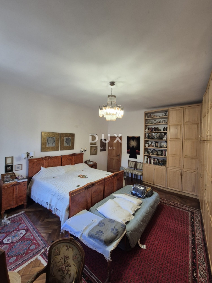 ISTRIA, POLA - Appartamento in stile austro-ungarico di grande pregio