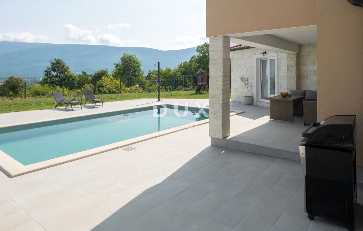 ISTRIA, LABIN - Casa mediterranea con piscina