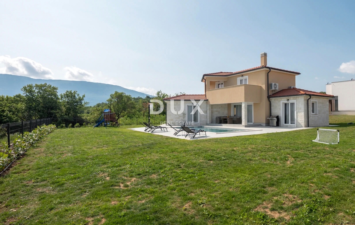 ISTRIA, LABIN - Casa mediterranea con piscina