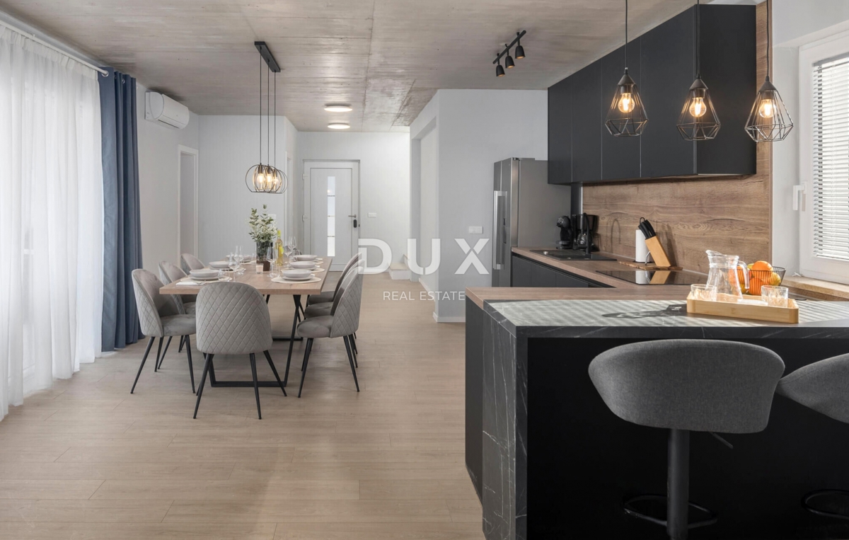 ISTRIA, LABIN - Casa mediterranea con piscina