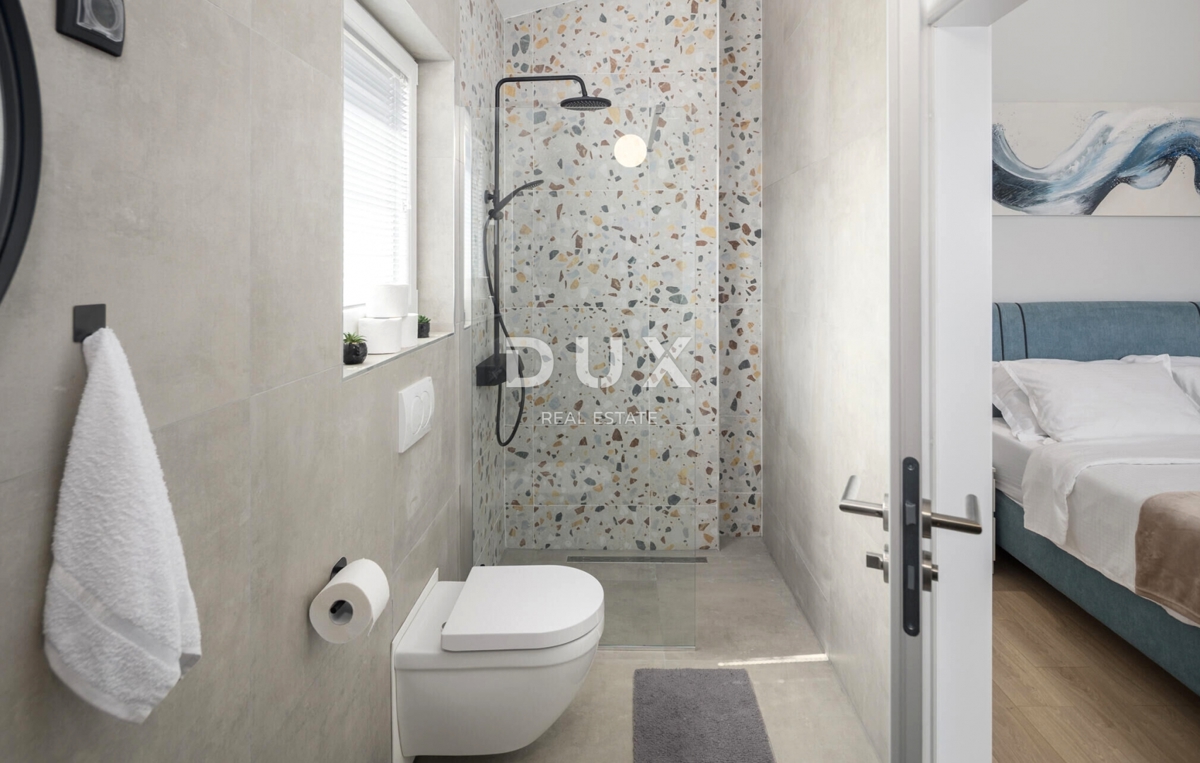 ISTRIA, LABIN - Casa mediterranea con piscina