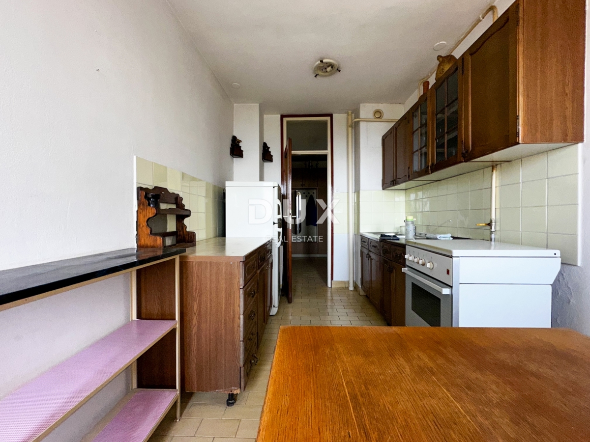 RIJEKA, KRNJEVO - Appartamento con due camere da letto, loggia e vista mare