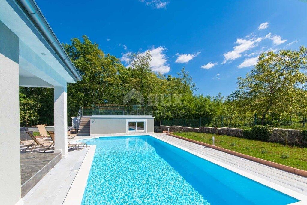 ISTRIA, LABIN - Nuova villa con piscina e giardino paesaggistico