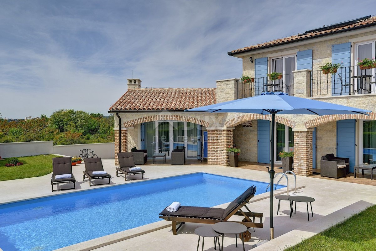 ISTRIA, MEDULIN Villa bifamiliare con vista mare! 