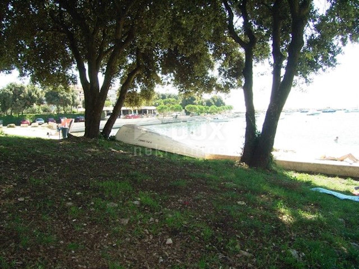 ISTRIA, MEDULIN Palazzina a Pjescana uvala con vista mare