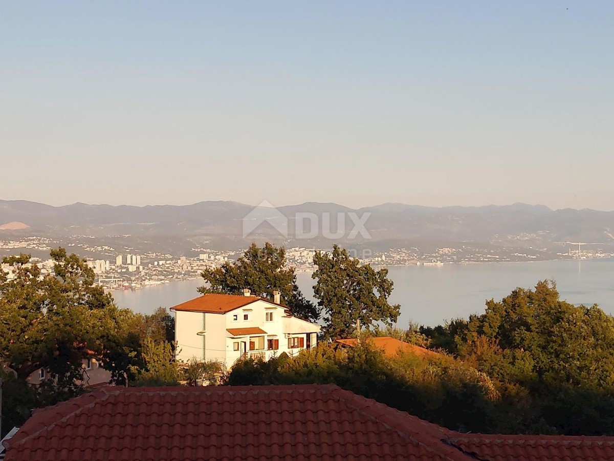 OPATIJA, VEPRINAC - villa 1000m2 con vista mare, 6 appartamenti e piscina + ambiente 1000m2