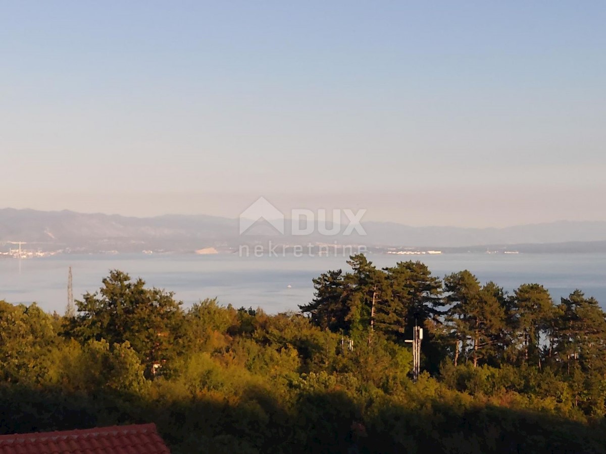 OPATIJA, VEPRINAC - villa 1000m2 con vista mare, 6 appartamenti e piscina + ambiente 1000m2