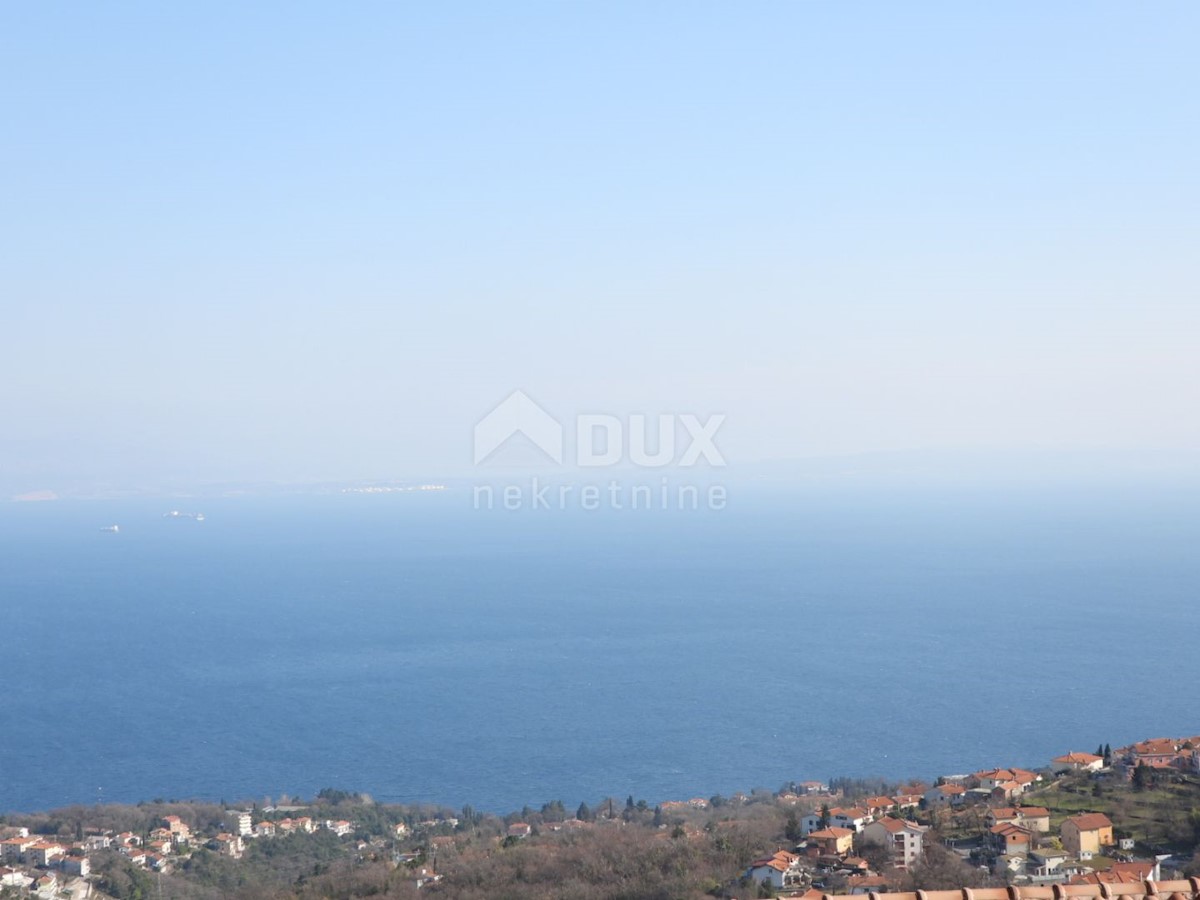 OPATIJA, IČIĆI, ANIČIĆI - villa 500m2, costruzione iniziata (2 unità) con piscina e vista panoramica sul mare + area circostante 2500m2