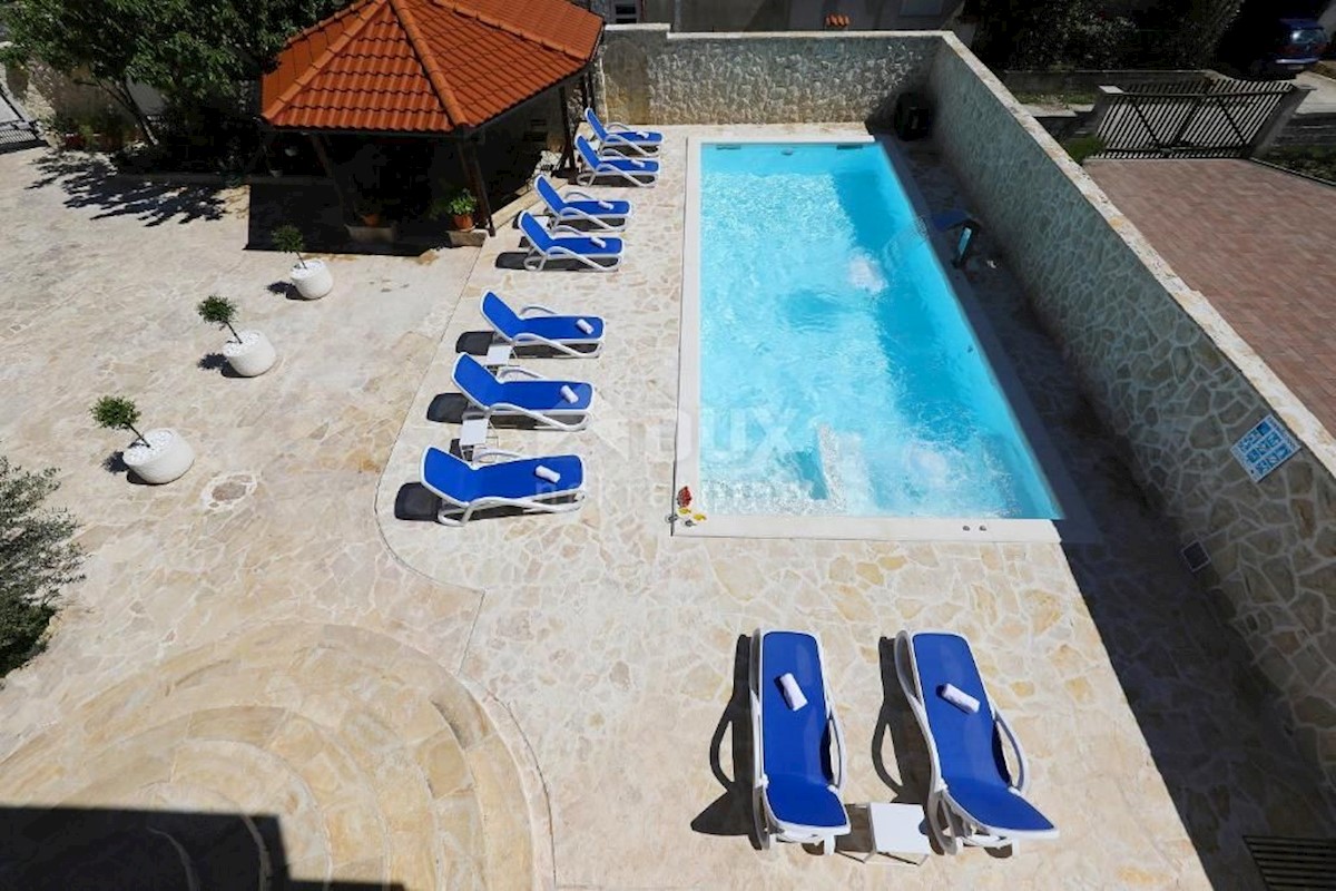 ZADAR, PRIVLAKA - Villa di lusso con piscina