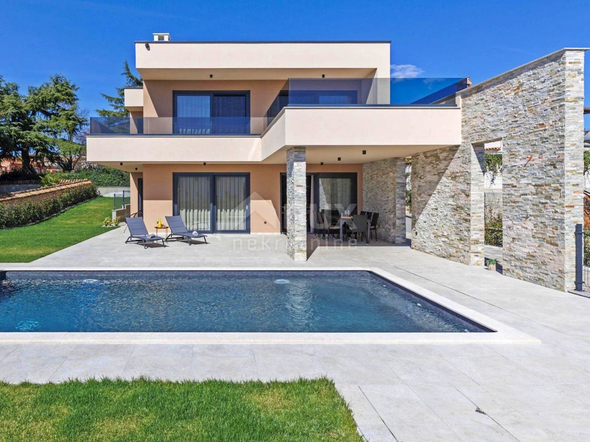 ISTRIA, POREČ - Villa di qualità dal design contemporaneo