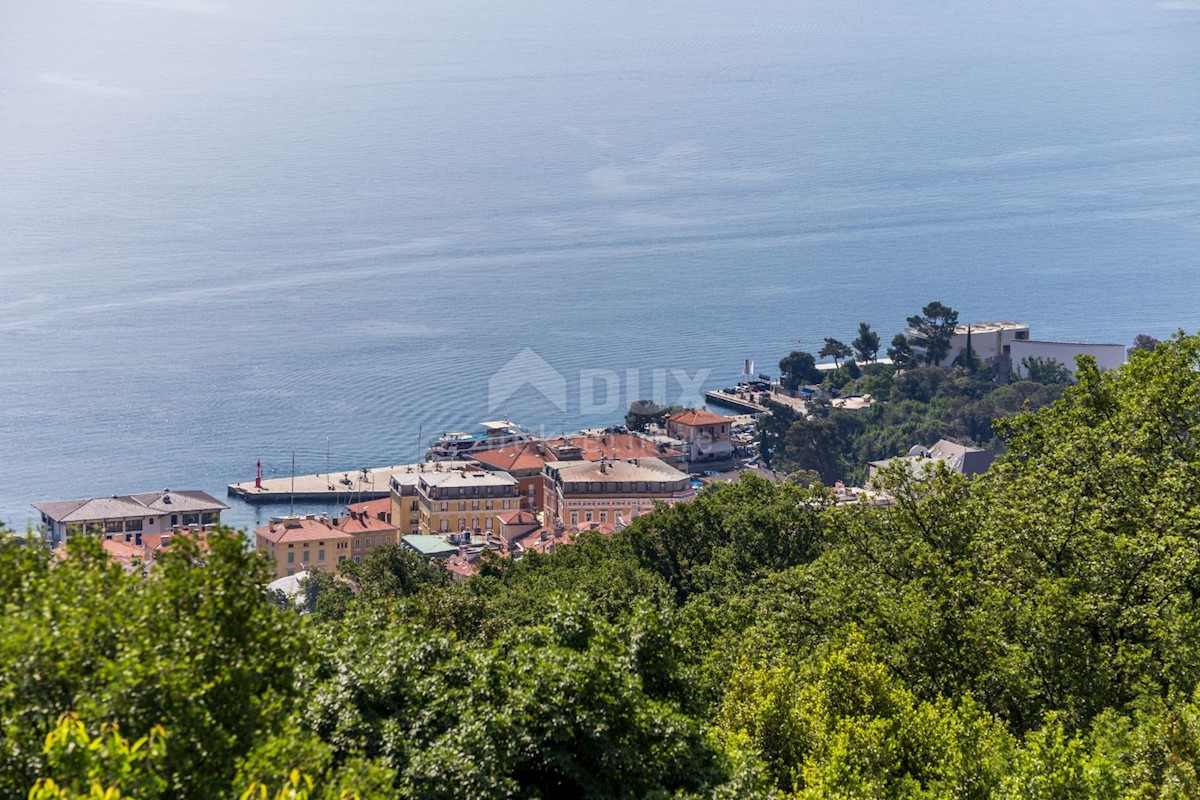 OPATIJA, MATULJI - Villa con vista sul blu del Quarnero