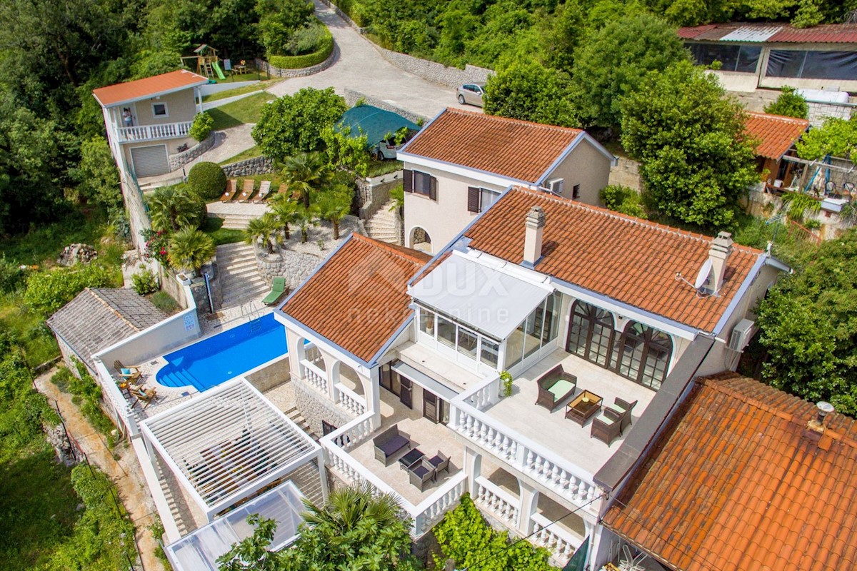 OPATIJA, MATULJI - Villa con vista sul blu del Quarnero