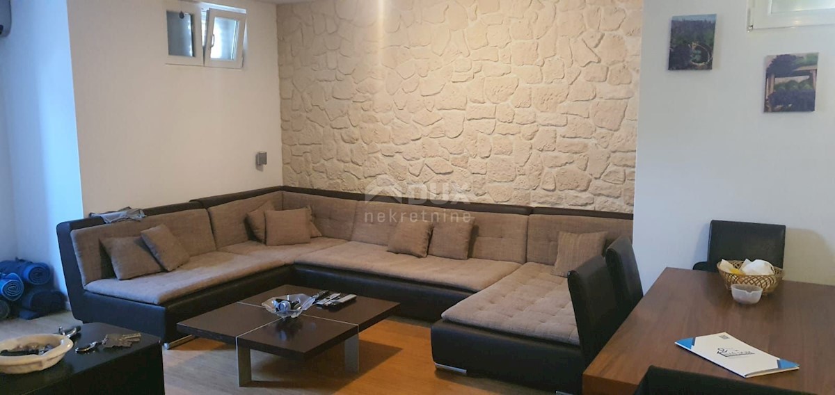 VODICE, SRIMA - Appartamento con 3 camere da letto 81 m2