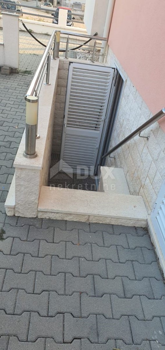 VODICE, SRIMA - Appartamento con 3 camere da letto 81 m2