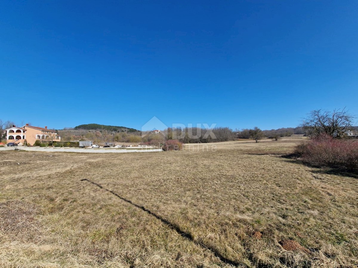 Terreno Motovun, 1.820m2