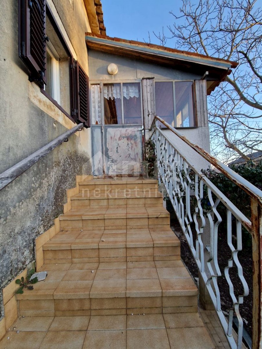 ISTRIA, BUIE - Casa in pietra in posizione tranquilla