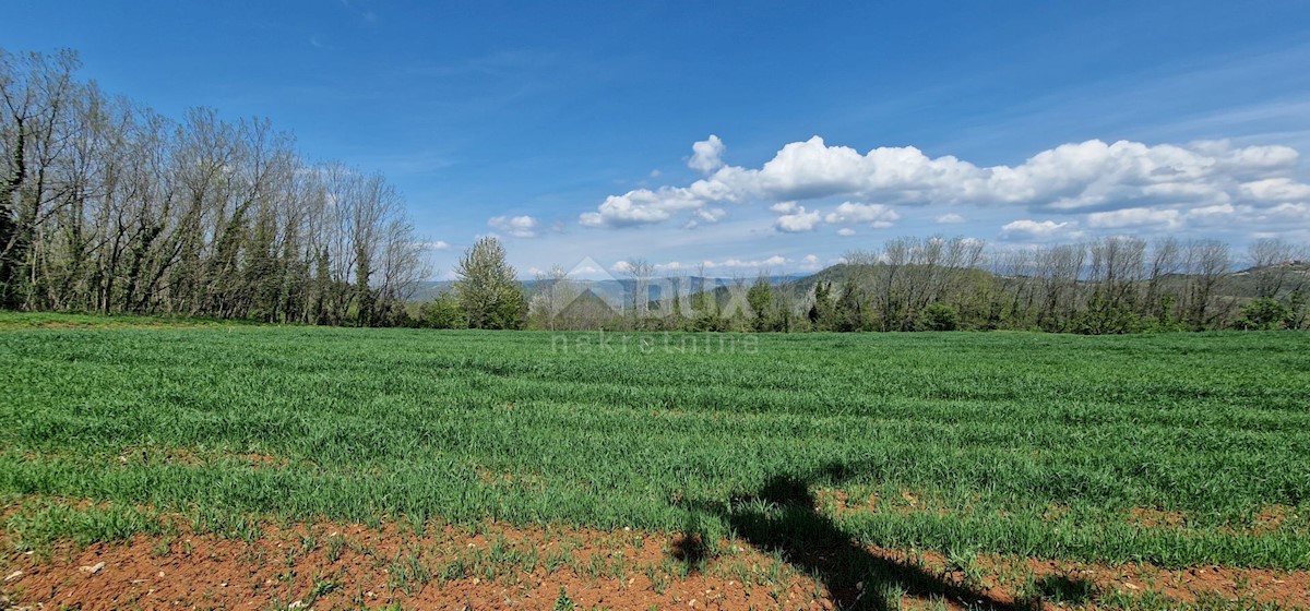 Terreno Rakotule, Karojba, 1.942m2