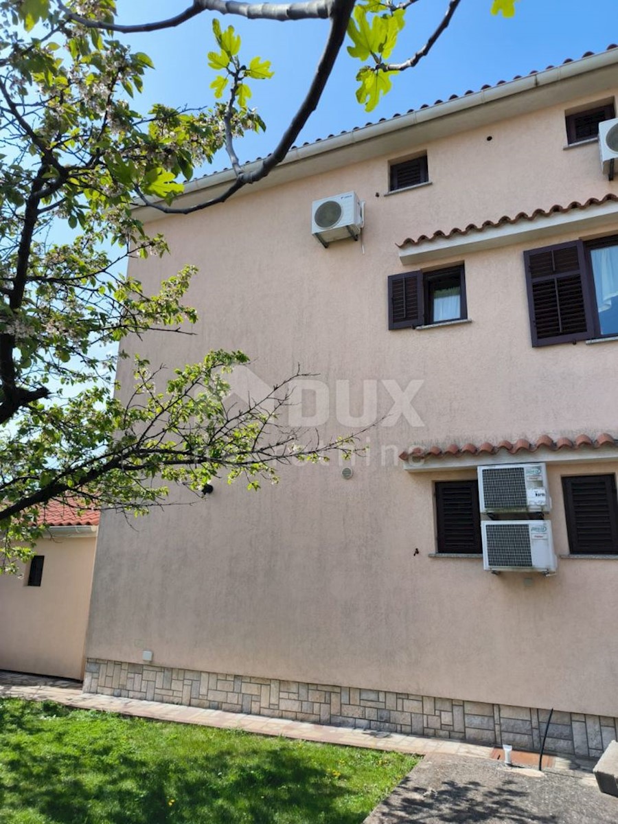 ISTRIA, FAŽANA Palazzina con vista sul mare e Brioni!