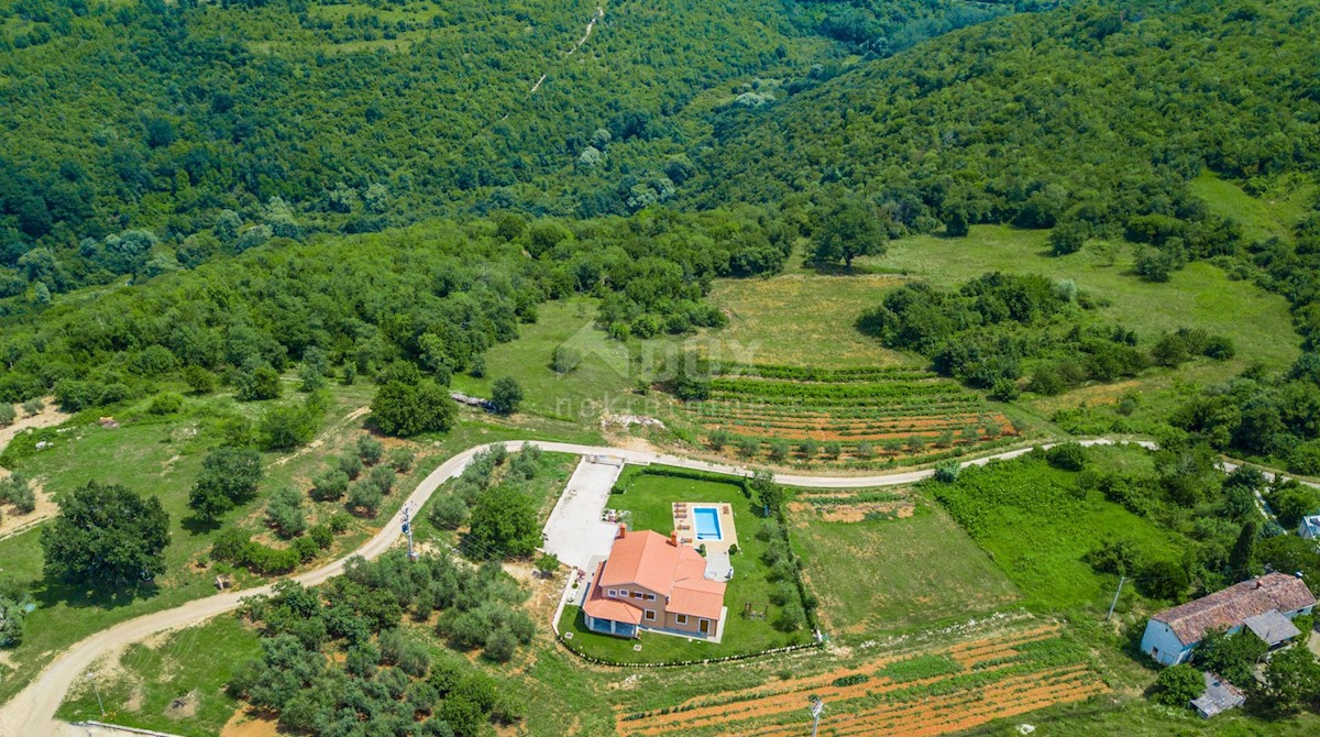 Terreno Motovun, 1.413m2