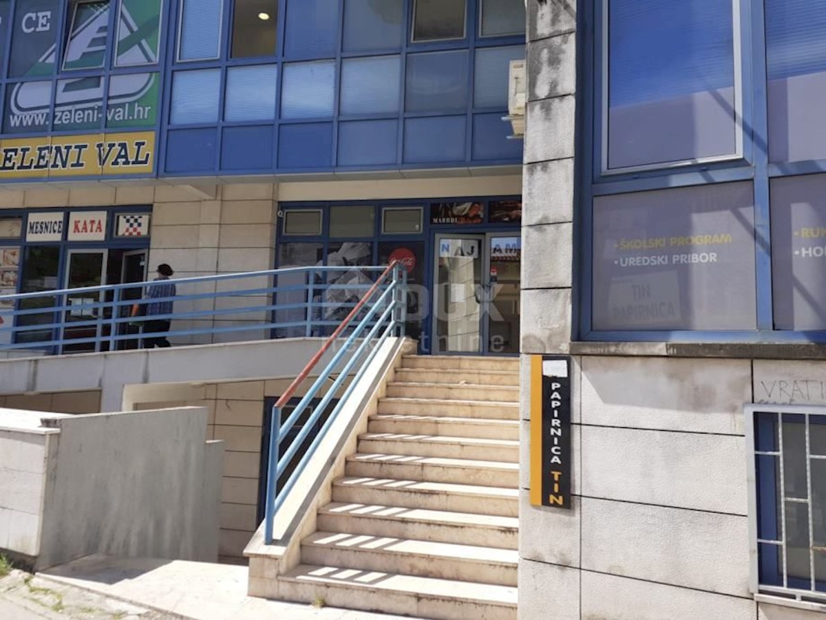 Locale commerciale Grad, Šibenik, 225m2