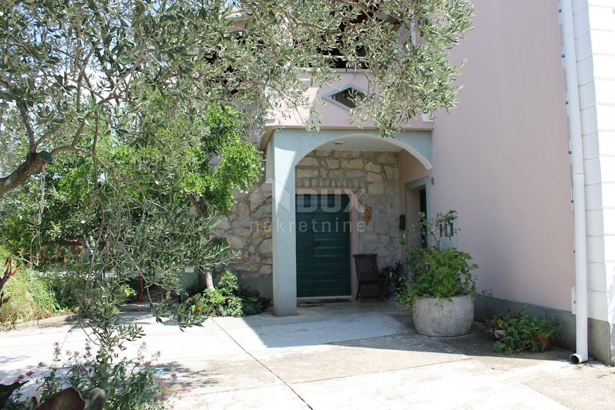 ZADAR, BIBINJE - casa vicino al mare