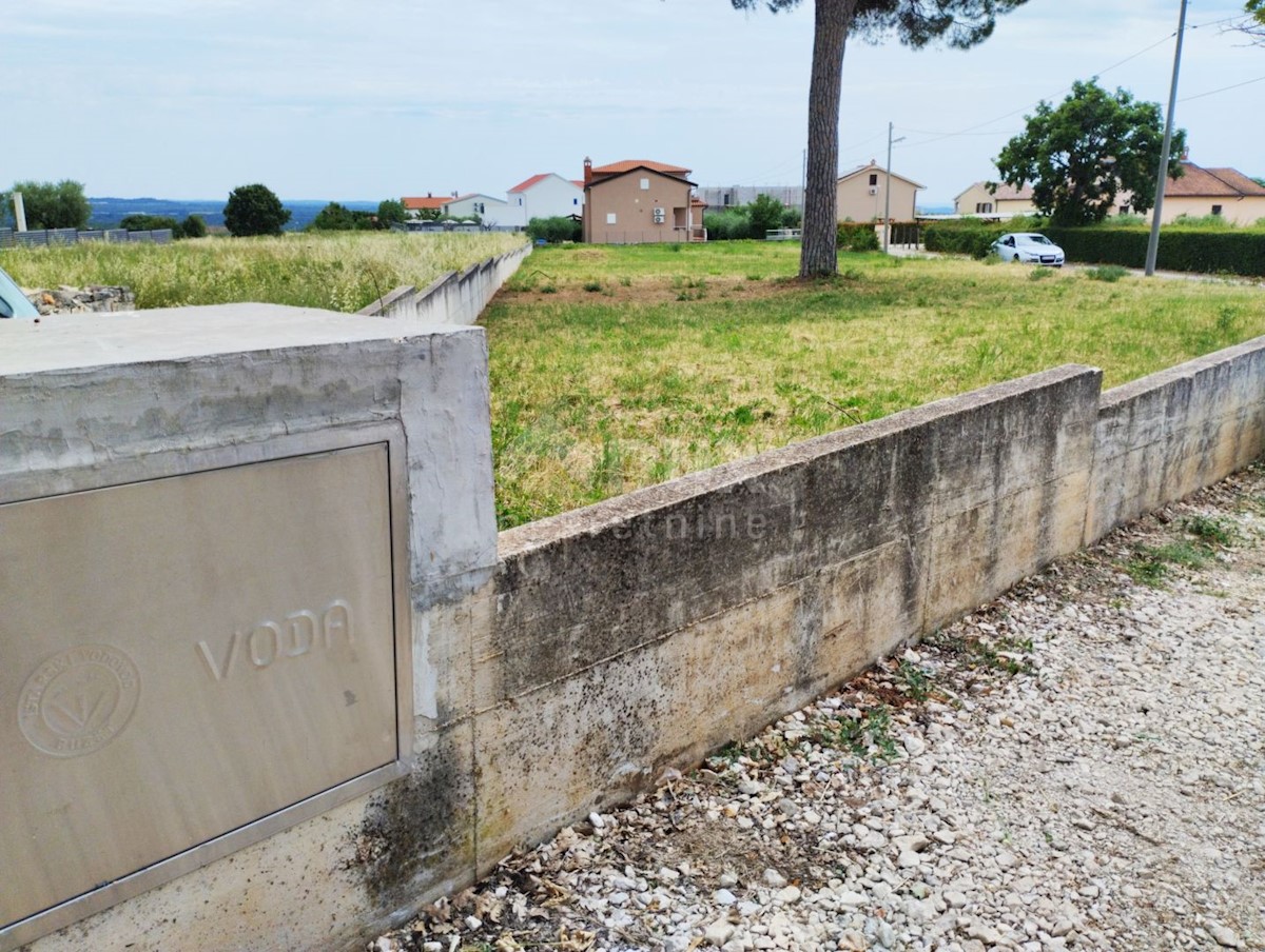 Terreno Kaštelir, Kaštelir-Labinci, 730m2